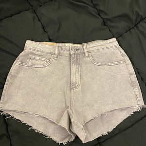 Summer sale// 
Garage festival Jean shorts